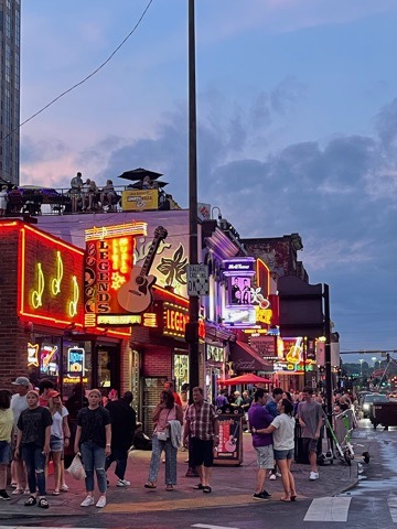 Road Trip Across America 2021 (Part 8) – Destination Nashville